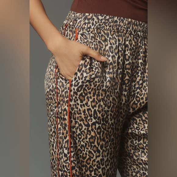 NWT! By Anthropologie Leopard Pull-On Pants - Size Medium 🐚 - Picture 4 of 8
